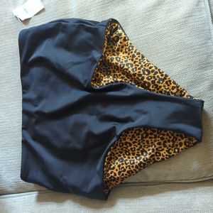 Reversible Black/Leopard Bikini bottoms NWT size Small